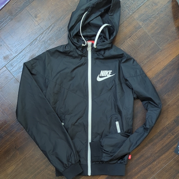 Nike Jackets & Blazers - Nike Black Hooded Jacket